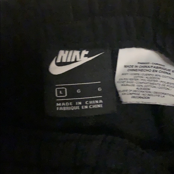 nike joggers - Picture 4 of 4